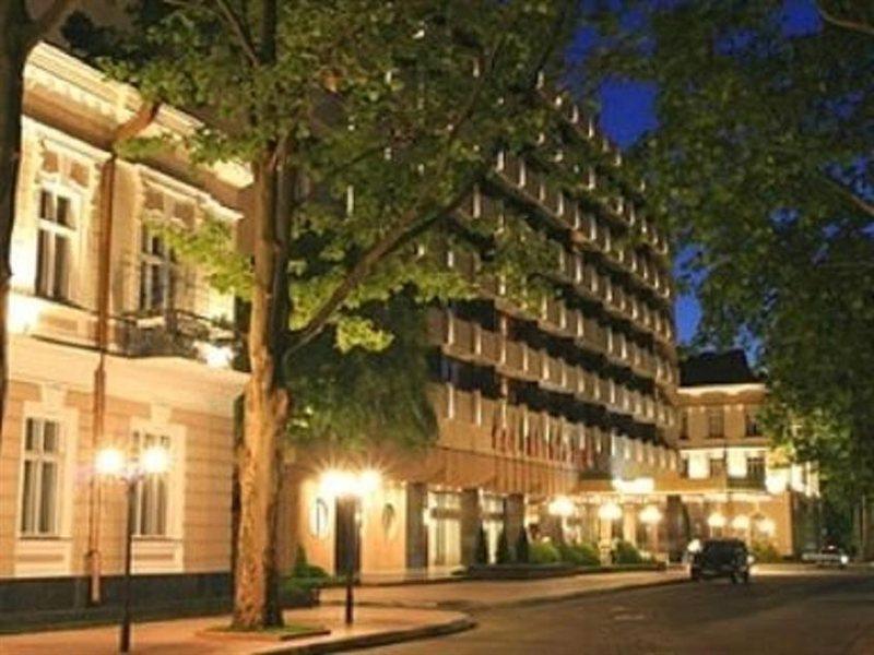 Codru Hotel Chisináu Exterior foto